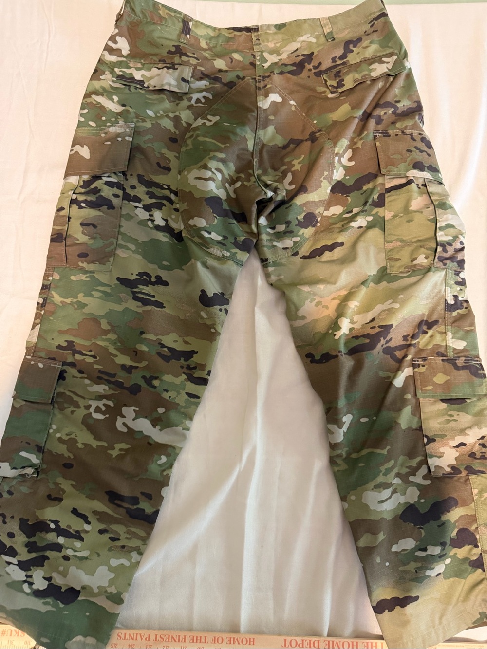 Men's Multicam Cargo Pants - Green Camo